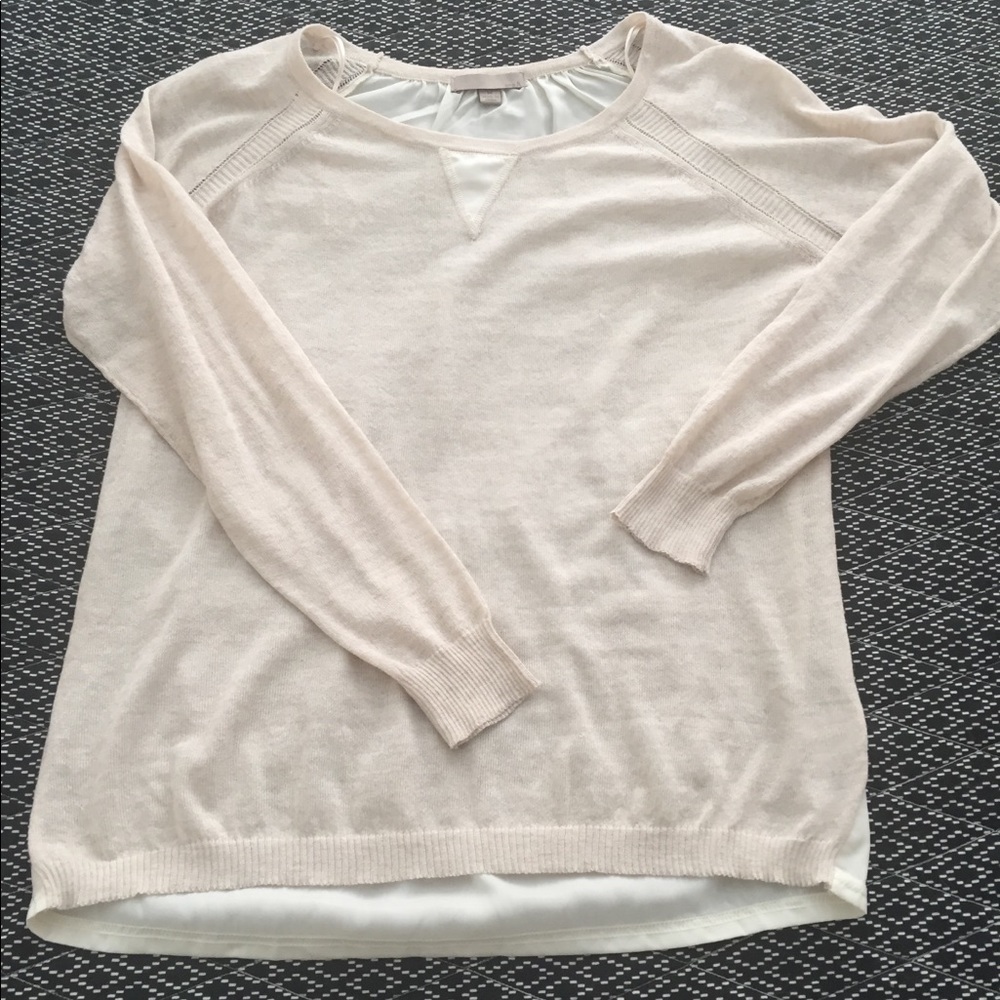 OneA cream colored lightweight sweater